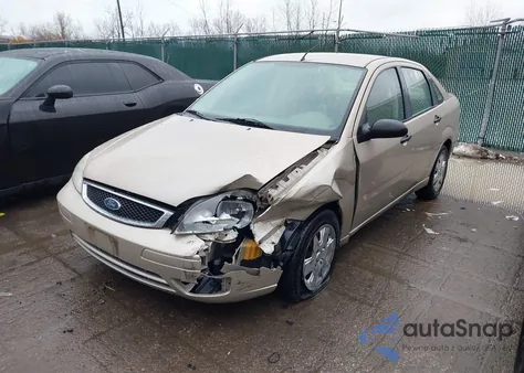 2007 Ford Focus S/Se/Ses из США, поврежденный, VIN 1FAFP34N07W279007